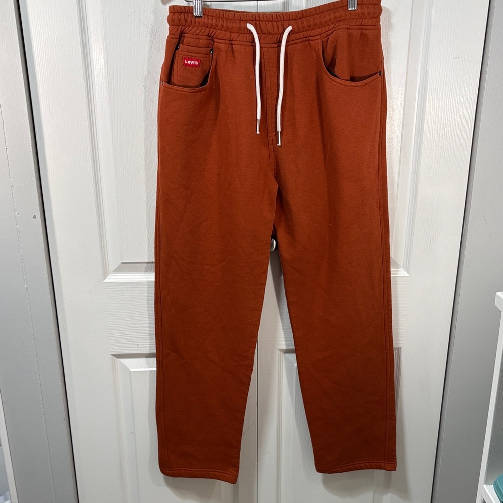 Levi’s Burnt Orange Joggers Men’s Size XXL Relaxed Fit Streetwear Sweatpants - Picture 1 of 9